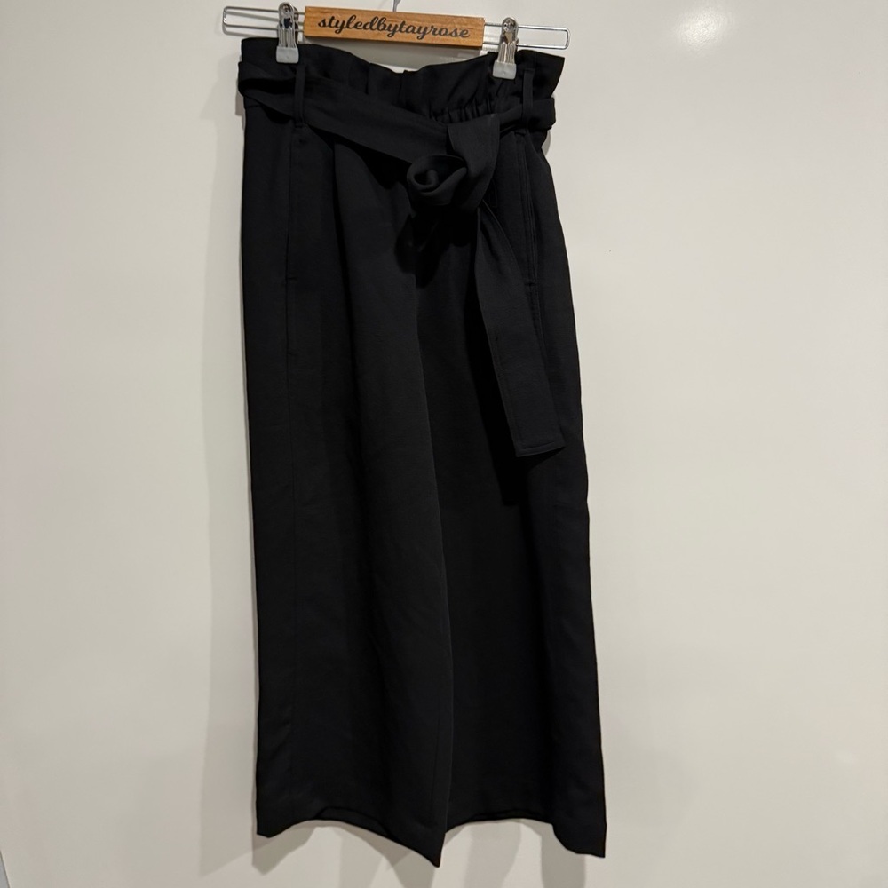 Aritzia Wilfred Crepe Wide Leg Paperbag Pants
